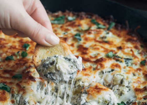 Hot Spinach and Artichoke Dip